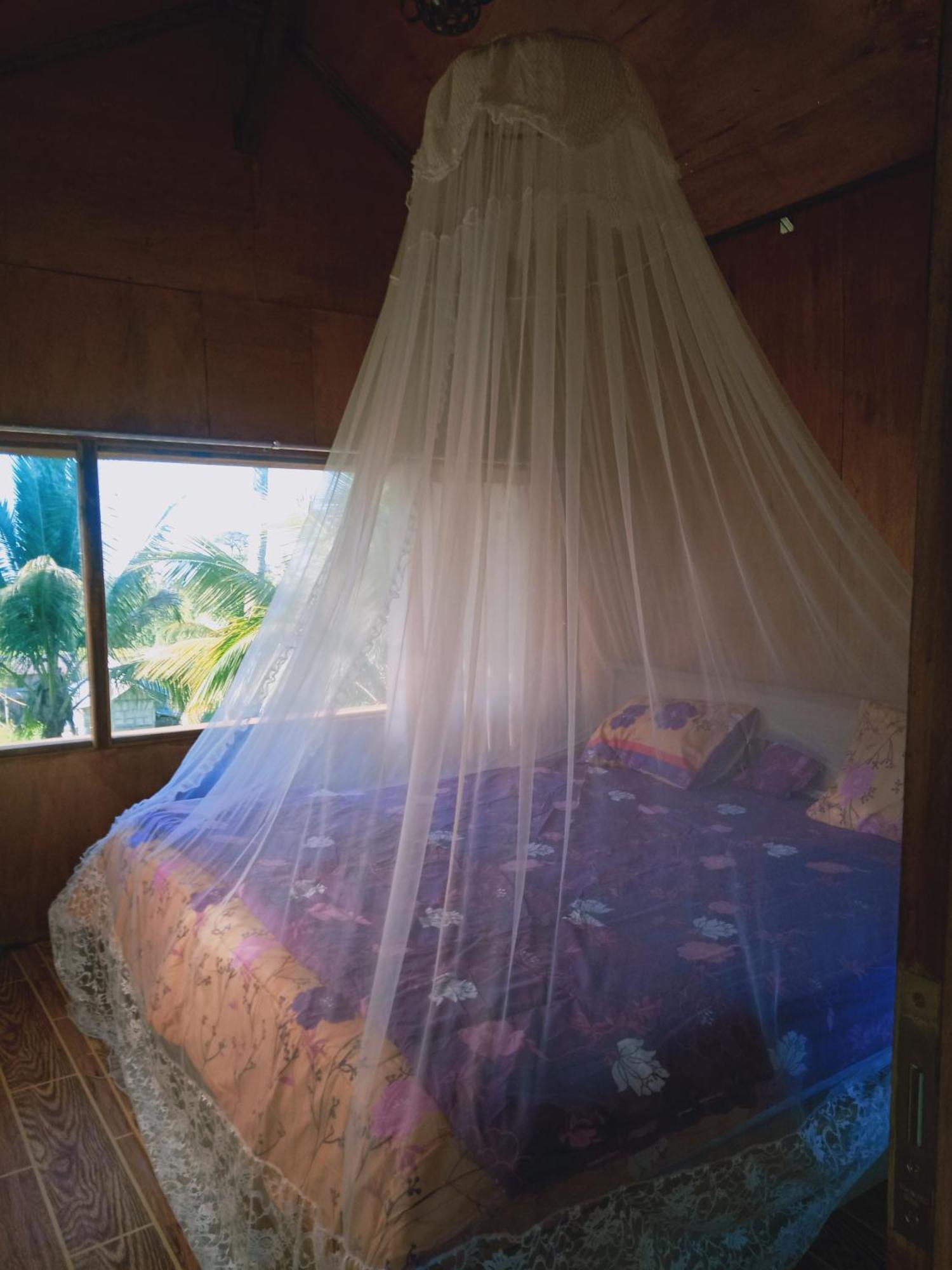Coconut Homestay Tetebatu Exterior photo